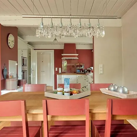 Holiday home With 3 Bedrooms Wrixum